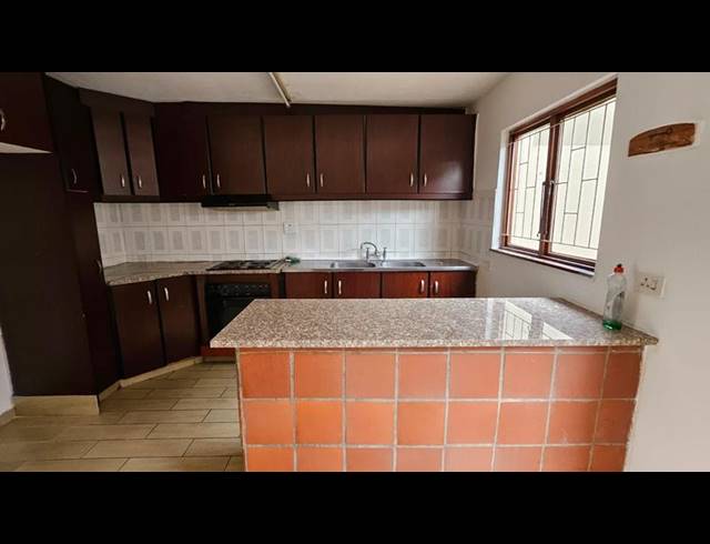 2 BEDROOM DUPLEX FOR SALE IN RESERVOIR HILLS